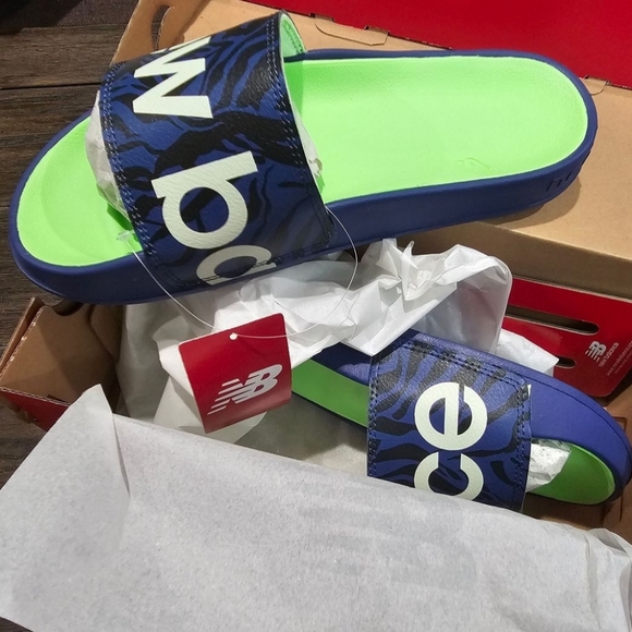 NEW BALANCE SWF200ZP women's sandals size 9 - Picture 3 of 7